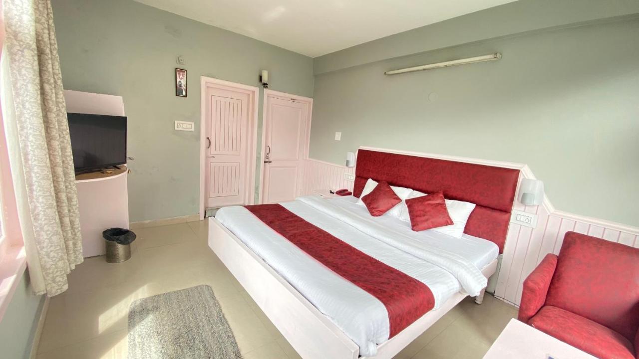 Hotel Meadows Manali Zewnętrze zdjęcie