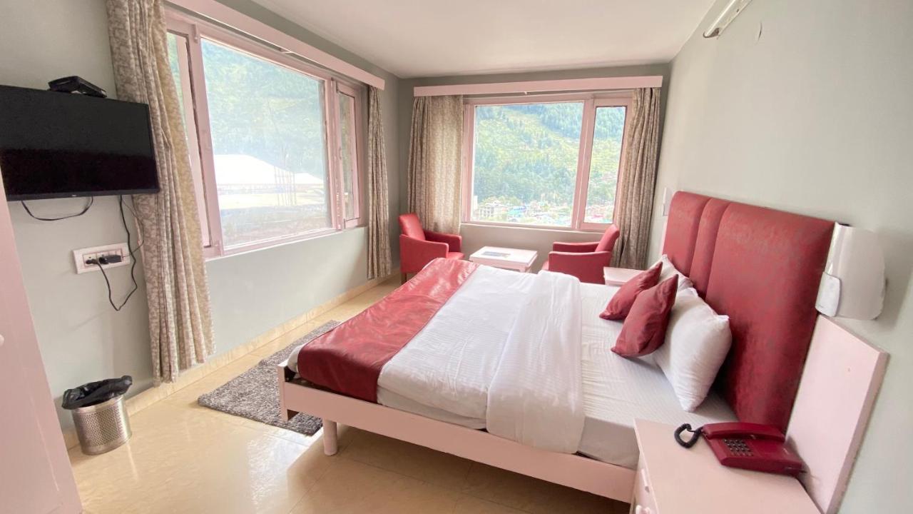 Hotel Meadows Manali Zewnętrze zdjęcie